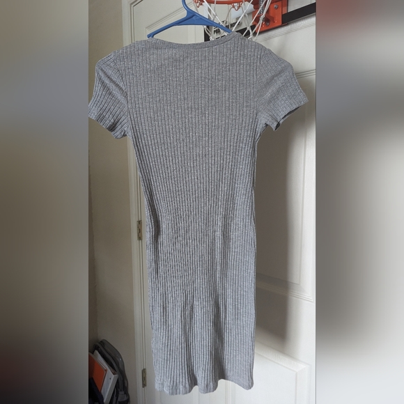 H&M Bodycon dress - Picture 3 of 3